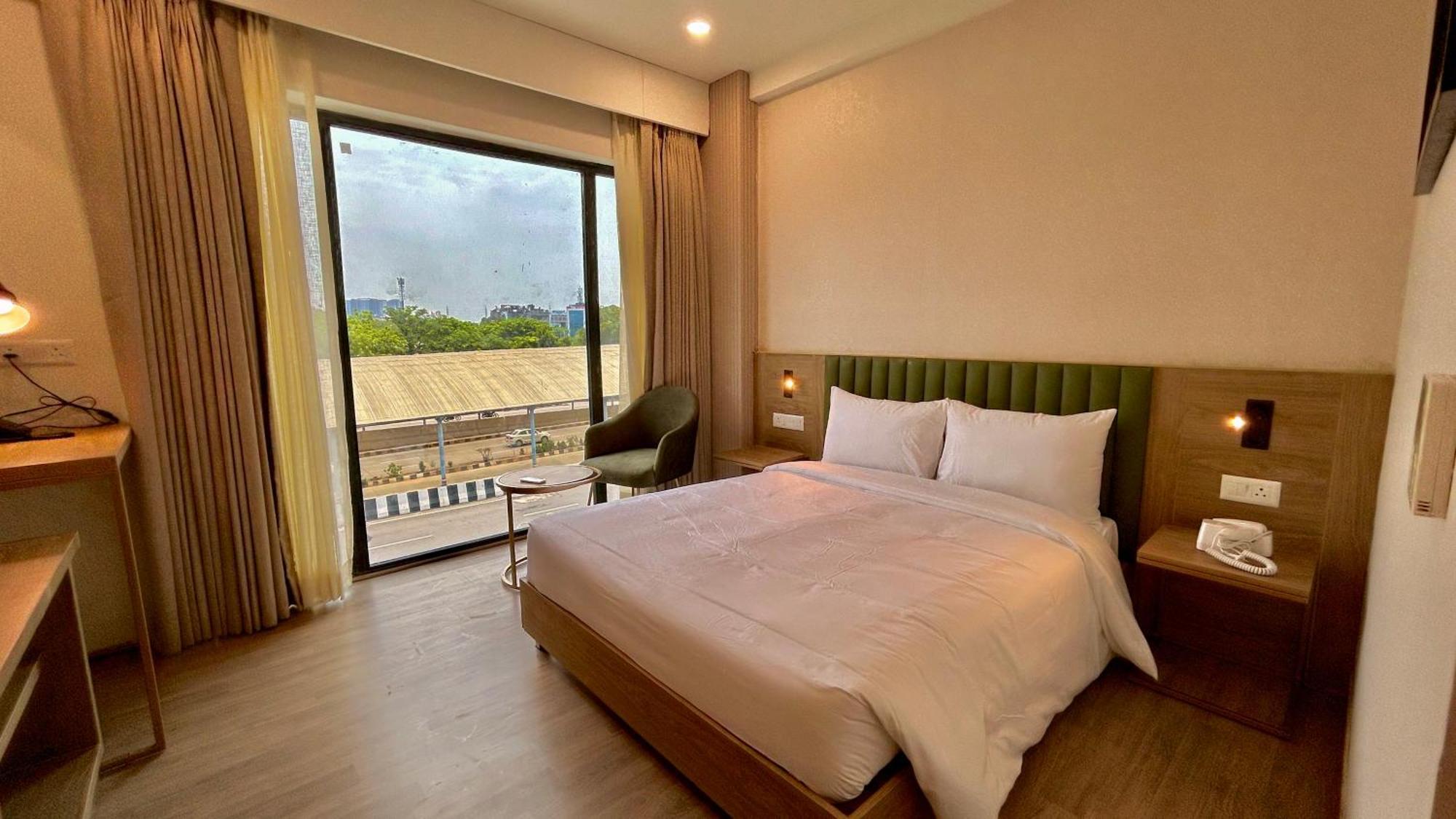 Hotel Limon & Banquet Sector 29, Gurgaon Exterior foto